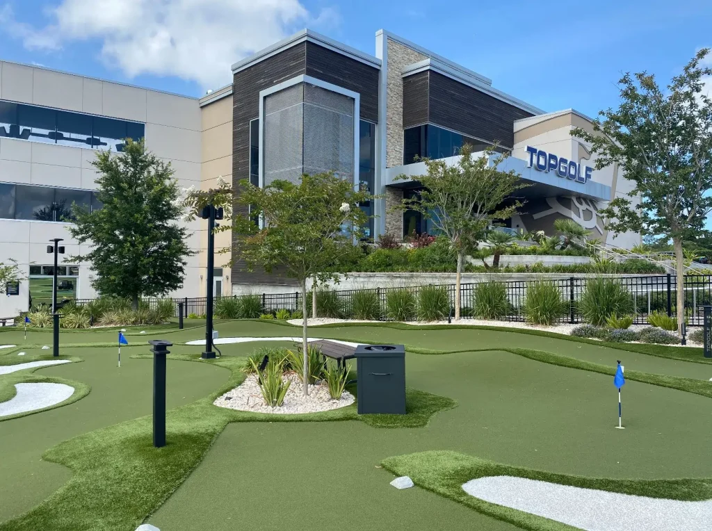topgolf synlawn mini golf