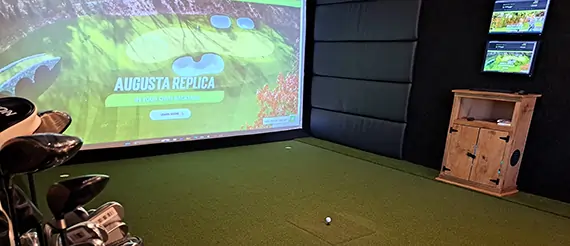 Residential golf simulator