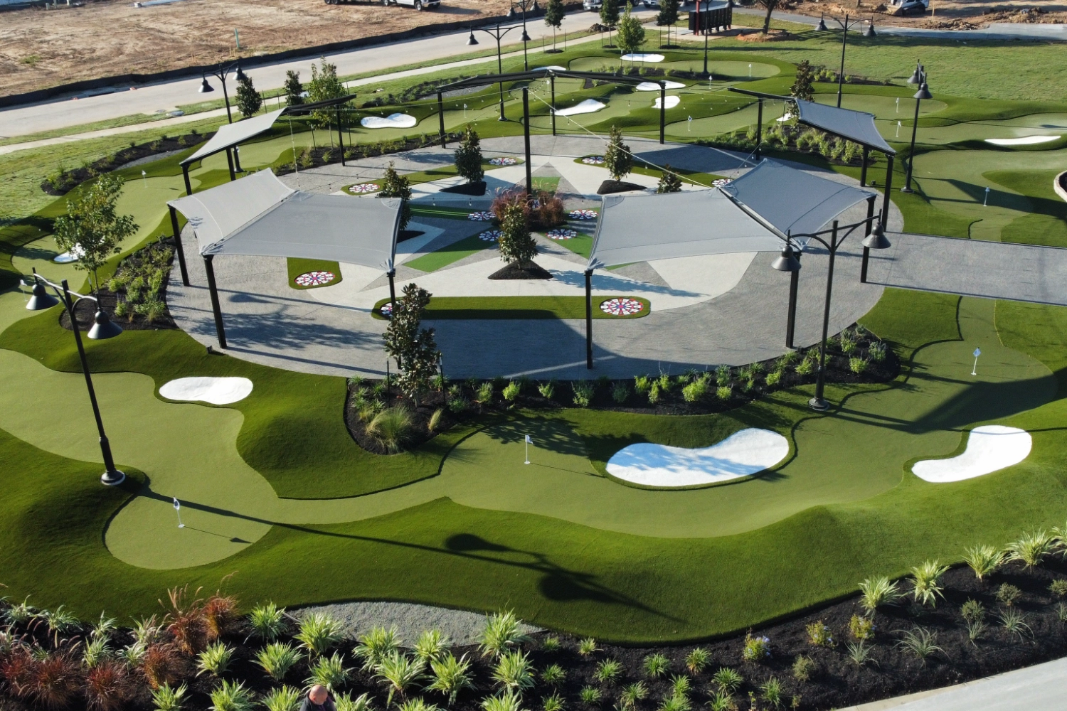 synlawn-cc-putting-courses-4 Putting course installed by SYNLawn