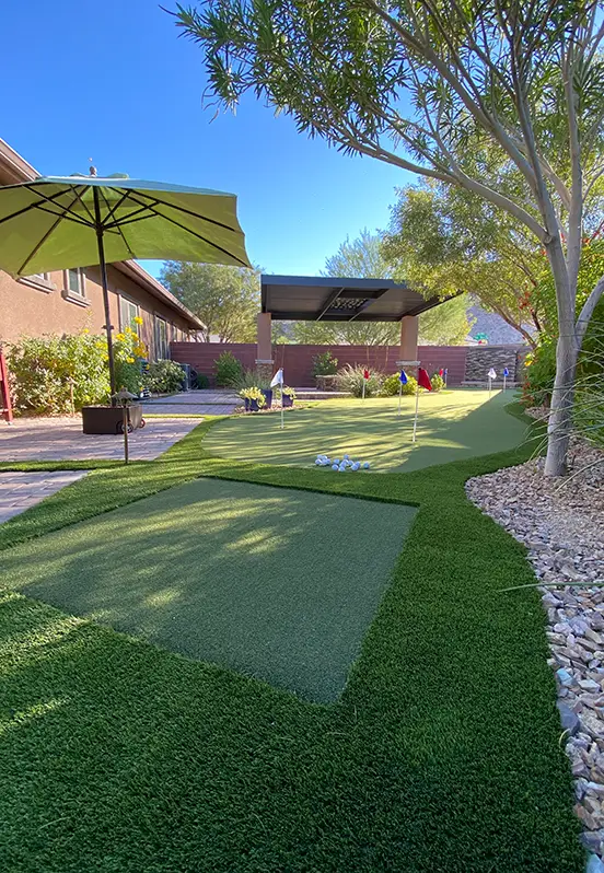 backyard-faq-image Backyard golf green installed by SYNLawn