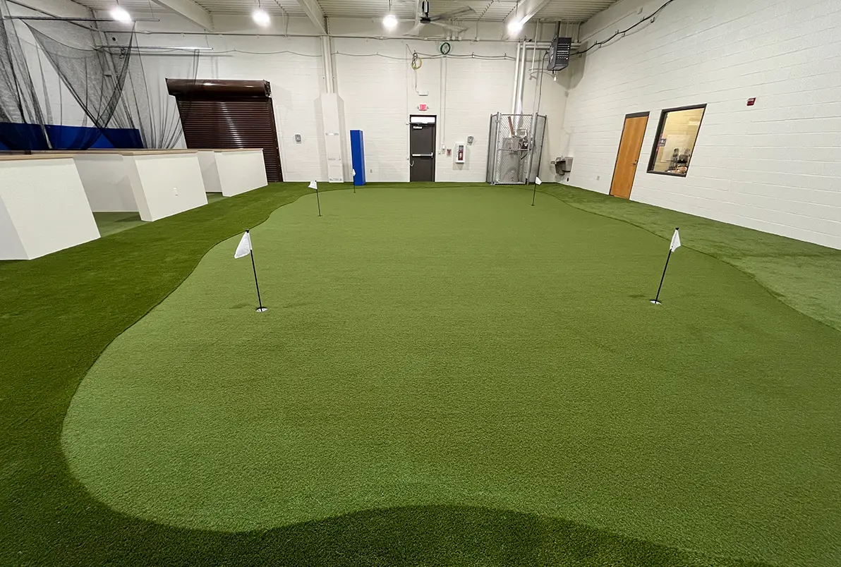 synlawn-cc-indoor-golf-img-6