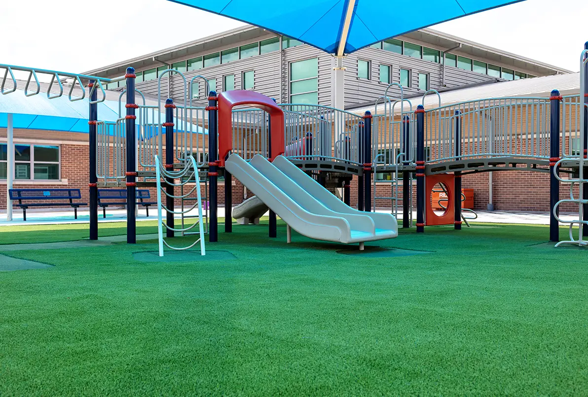 synlawn-cc-school-turf-img-6