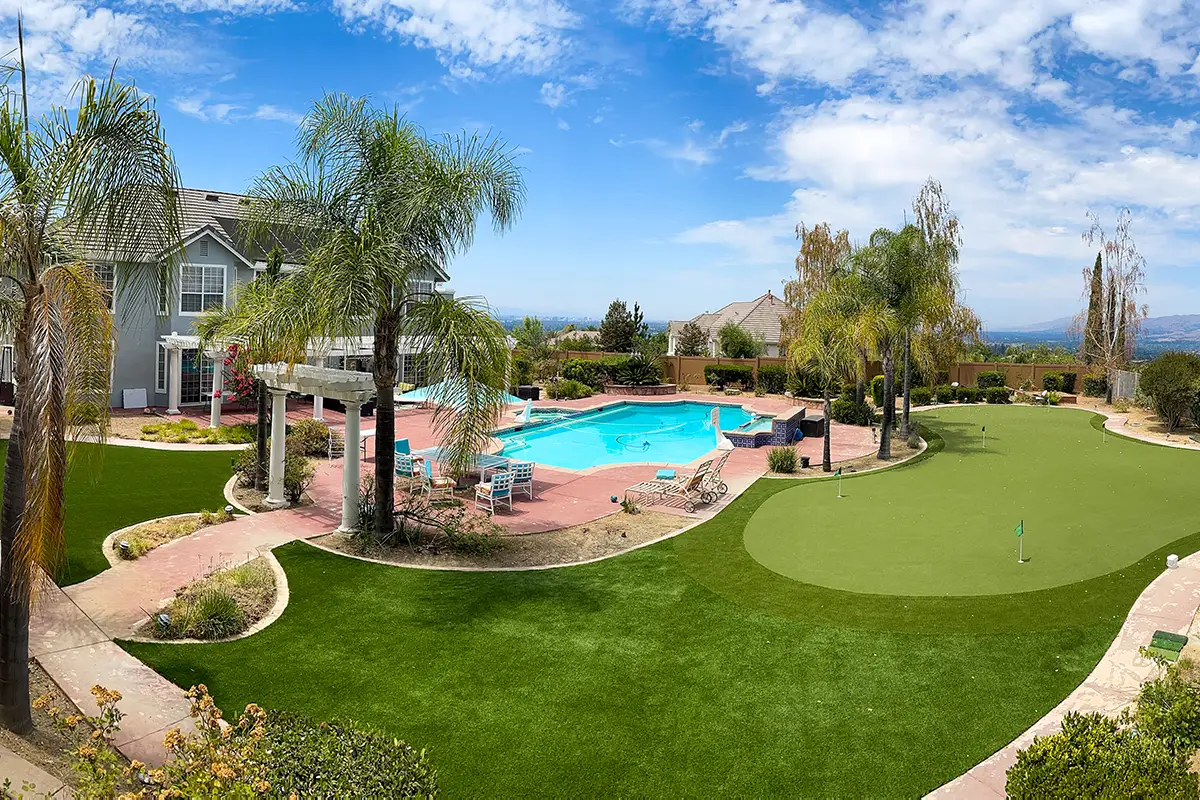 synlawn-cc-turf-pool-area-img-7