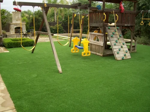 synlawn-cc-gal-playground-2